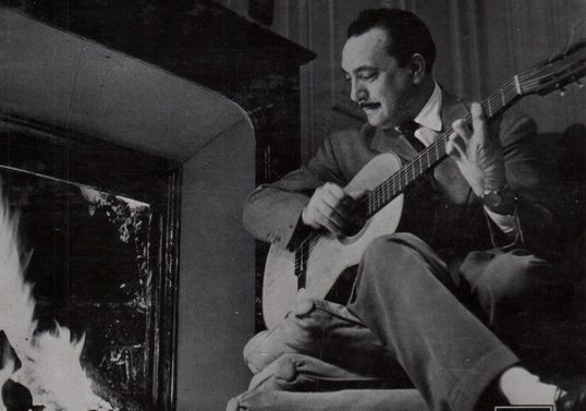 DJANGO REINHARDT : DEVELOPING A UNIQUE SOLO STYLE - Jazz History Online